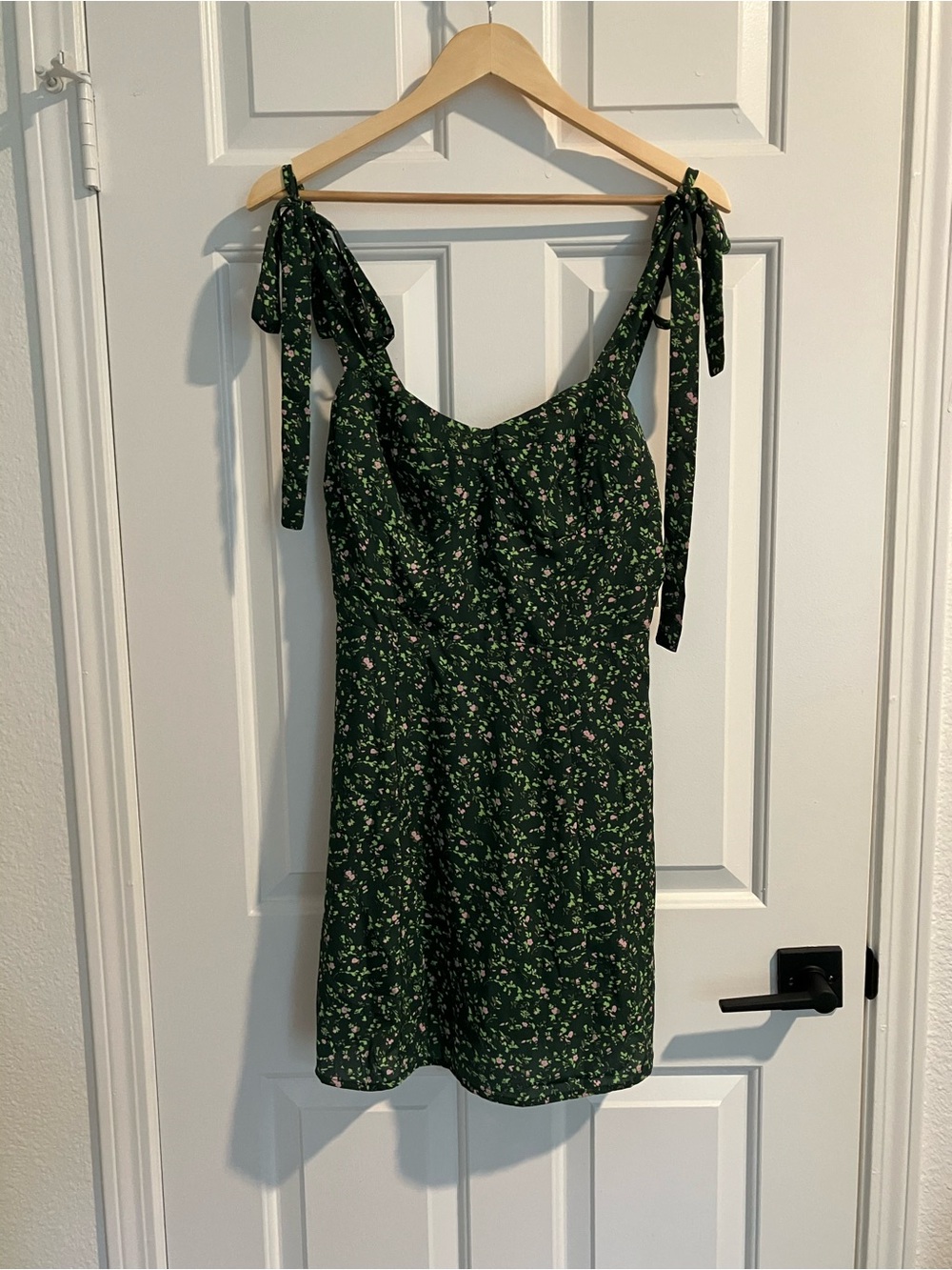 RIHOAS Dark Green Floral Tie-Shoulder Mini Dress